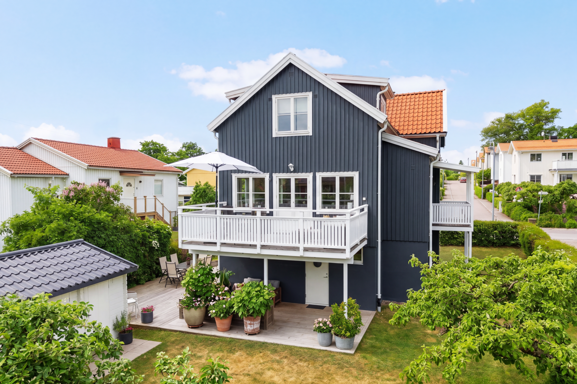 Bromma_maleri.rfasadmålning